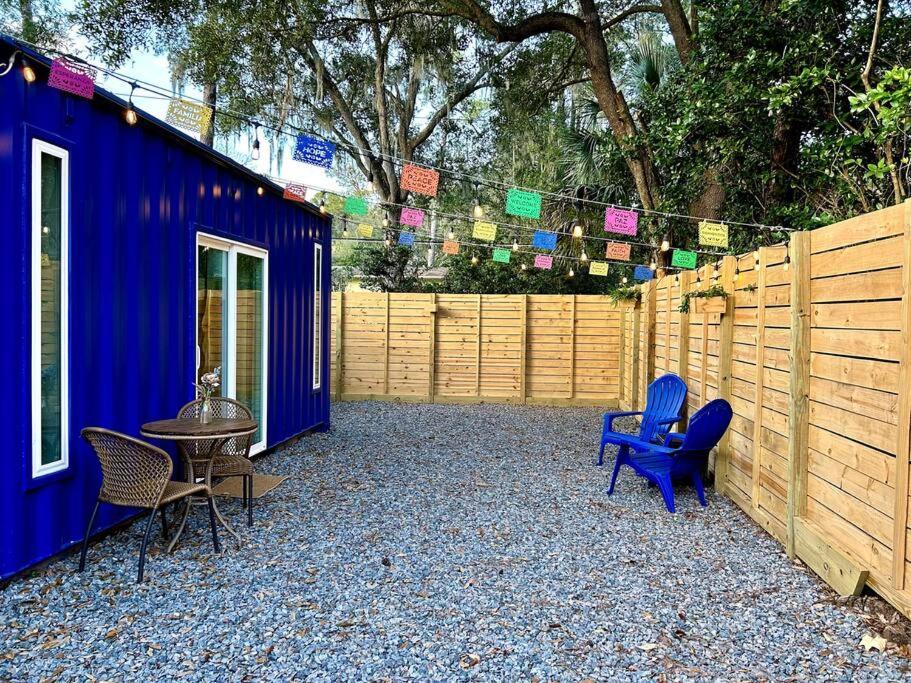 Entirely Private Tiny Home - 1 Mile To Uf ゲインズビル エクステリア 写真