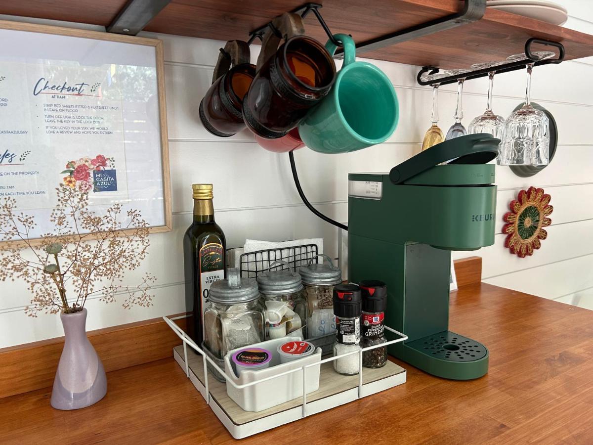 Entirely Private Tiny Home - 1 Mile To Uf ゲインズビル エクステリア 写真